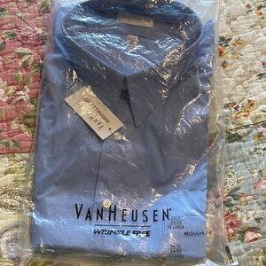 Van Heusen Men's Classic Blue Dress Shirt